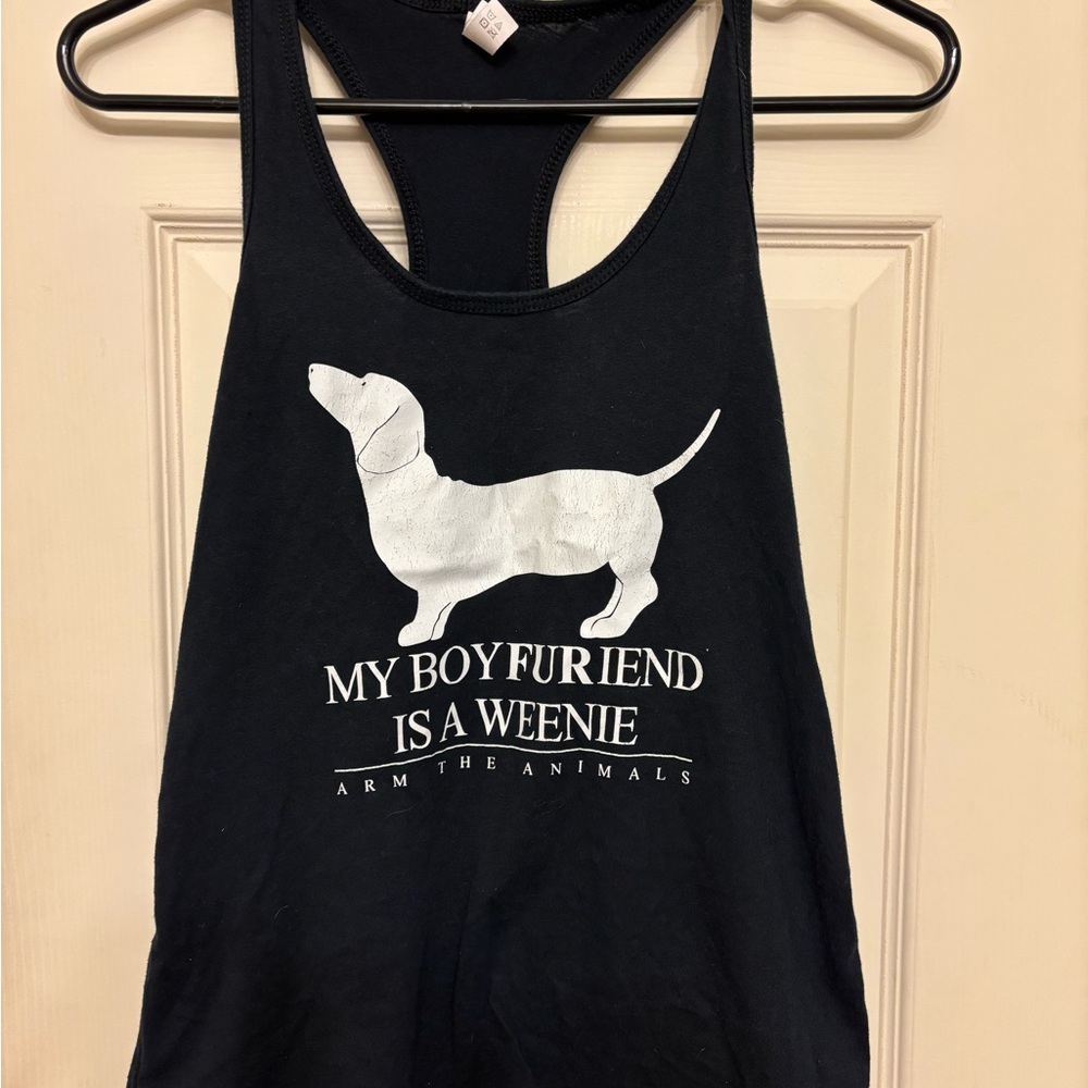 Black Dog Graphic Tank Top